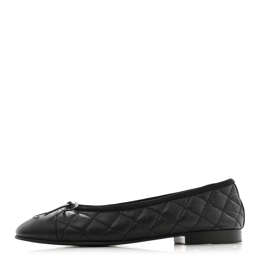 CC Aged Calfskin Quilted Cap Toe Ballerina Flats 37